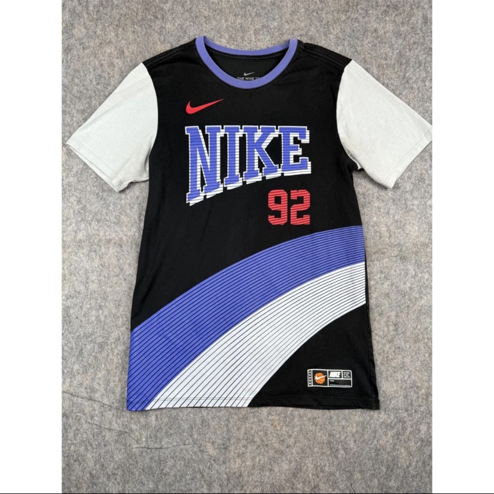 Nike Dri-Fit‎ T-Shirt Youth Small Black Short Sleeve Logo Athletic Pullover Tee